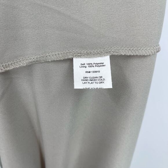 Show Me Your MuMu Caitlin Ruffle Maxi Dress Lily Showers Crisp XS NWT - Picture 6 of 10